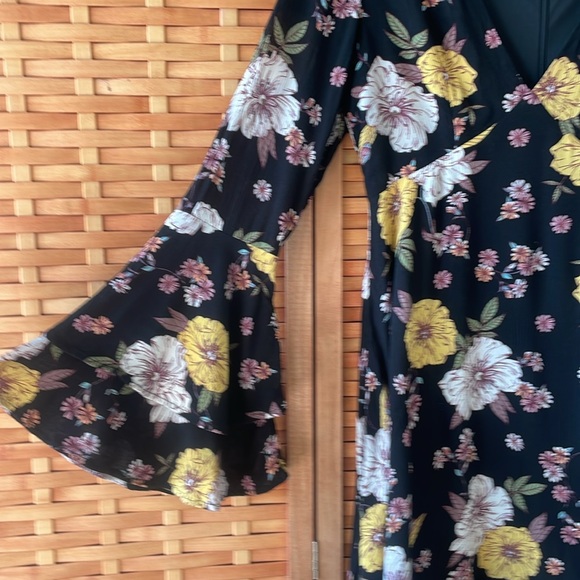 Altar’d State Floral Mini Dress - Picture 6 of 7